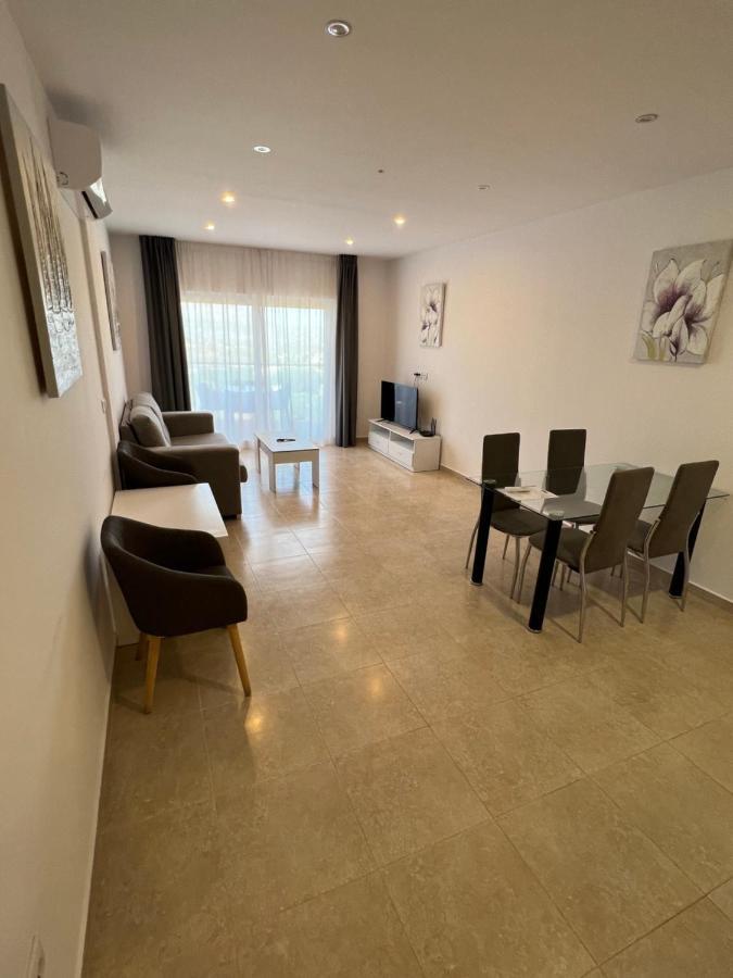 Apartamentos Flamingo Hills 贝尼塔切利 外观 照片